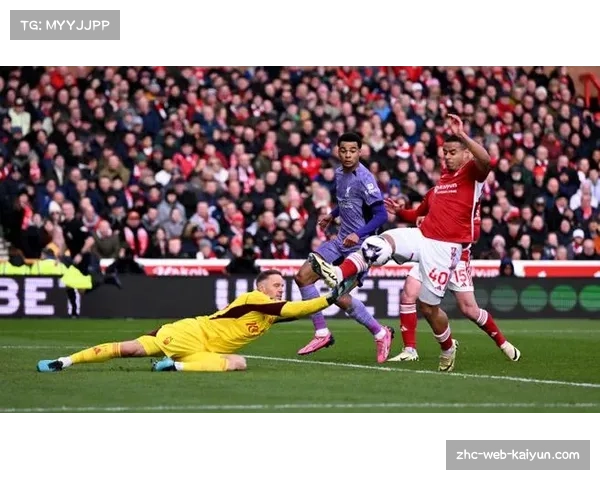 诺丁汉森林客场三球完胜利物浦 取得本赛季首场客场胜利